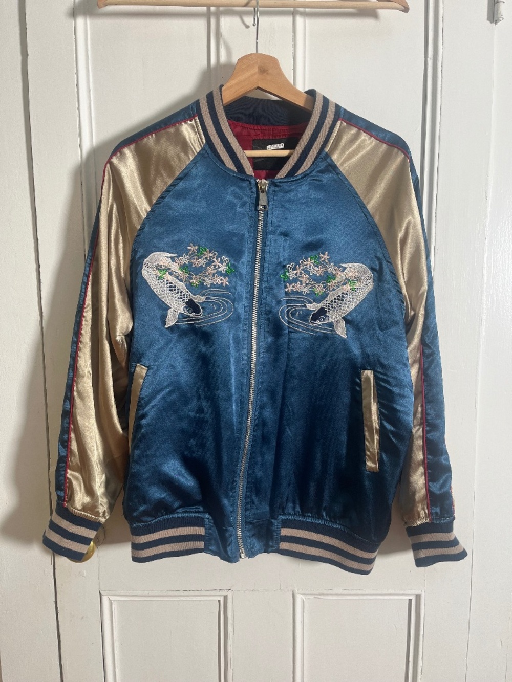 Genuine People Sukajan Satin Bomber Jacket Koi Small